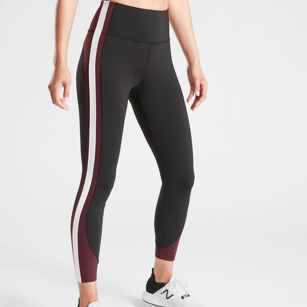 Athleta Crunch 7/8 Tight Size Medium